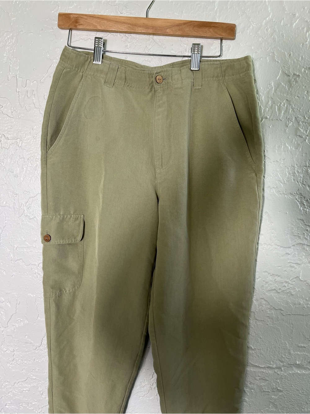 Tommy Bahama 100% Silk Cargo‎ Pants Size 10 - Picture 2 of 9